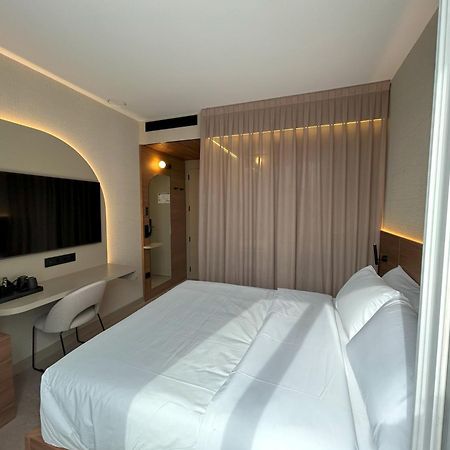 Fortinn Puerta Del Sol Madrid Exterior photo